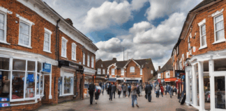 How To Find A Escort In Crawley UK: Expert Tips For Success