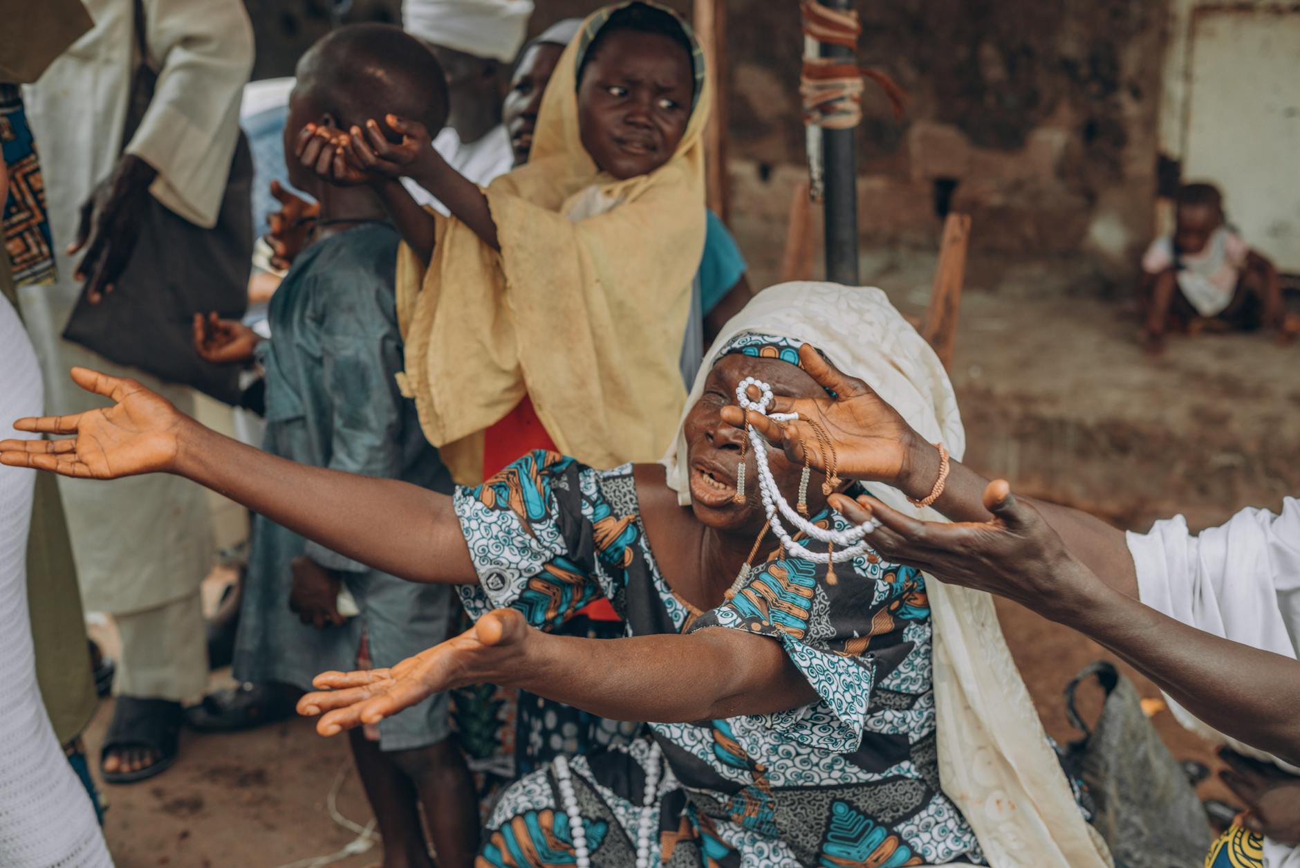 5 Ways St Wilfrid’s Crawley Supports Local Families in Need*