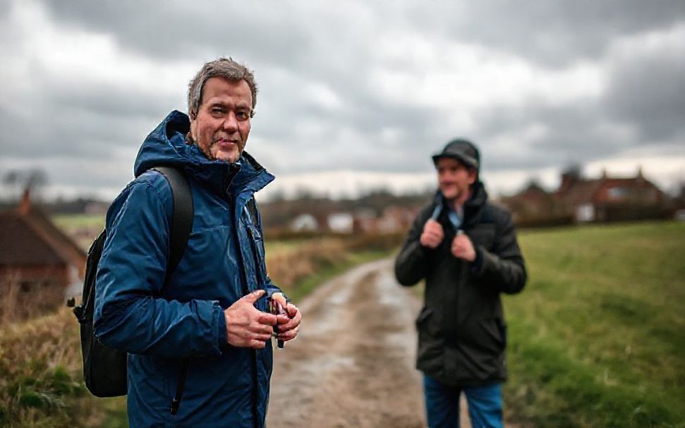 5 Ways BBC Weather Keeps You Prepared for Crawley’s Changing Weather*