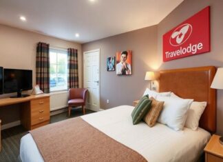Affordable & Convenient Stay at Travelodge Crawley