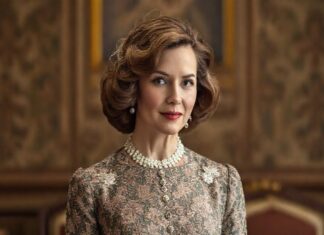 Discover the Elegance and Influence of Cora Crawley, Countess of Grantham