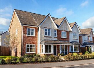 Find Your Dream Home in Crawley – Quality Houses for Sale