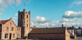 Get Accurate Crawley Weather Forecasts for Your Day