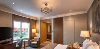 Luxury & Comfort: Top Hotels in Crawley for Your Perfect Stay