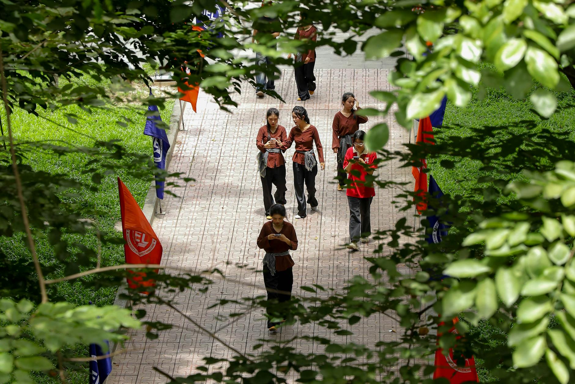 10 Must-Do Activities in Buchan Park Crawley for an Unforgettable Visit*