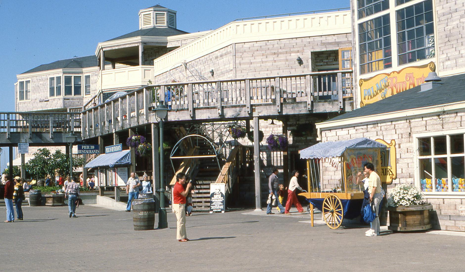 5 Must-Visit Shops You Can’t Miss in Crawley Town Centre*