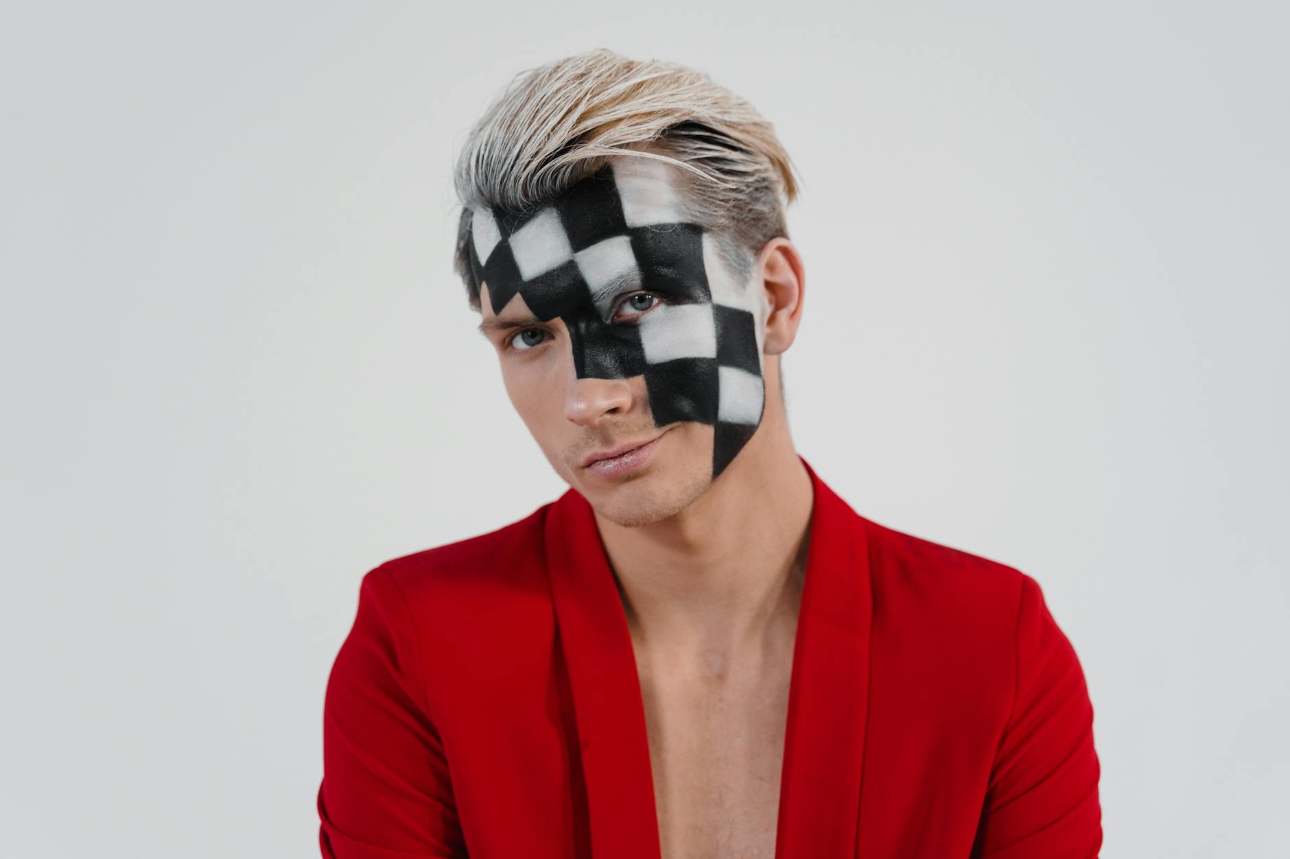 5 Ways to Debate Tactics and Transfers Like a True Red Devil*