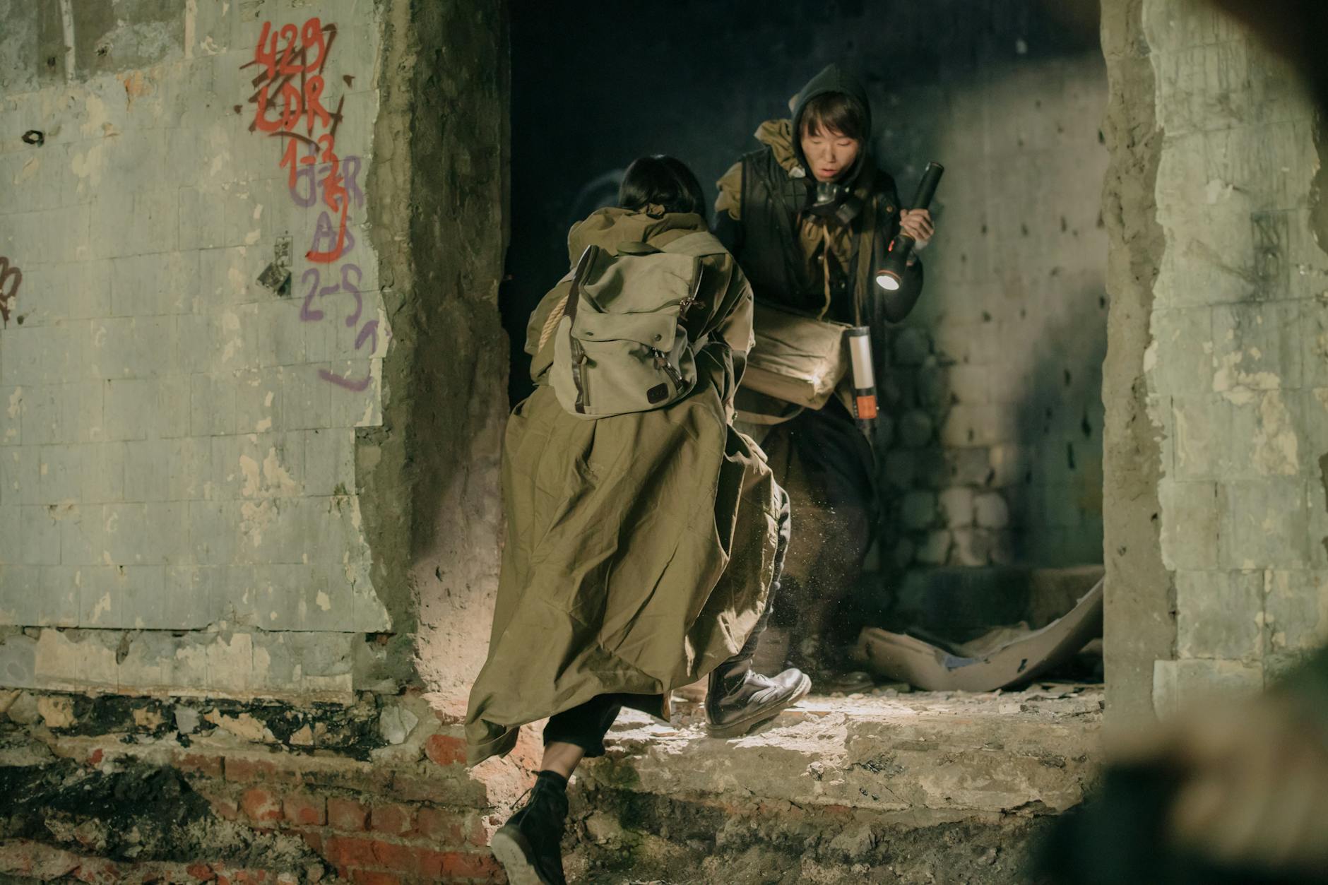 How to Master Clip 'n Climb Crawley’s Toughest Walls – A Step-by-Step Guide*