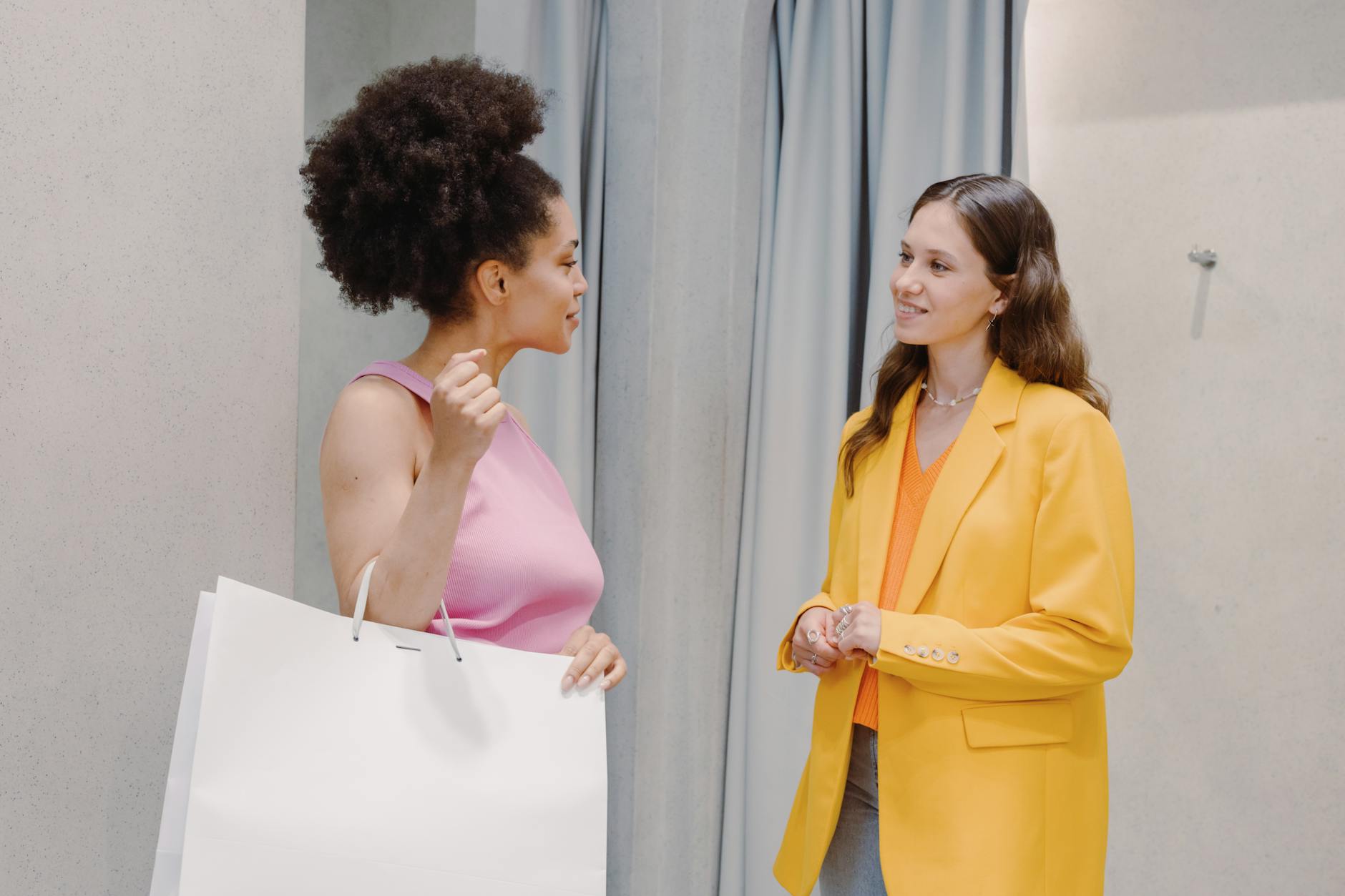 How to Snag the Best Deals at TK Maxx Crawley – Insider Tips for Savvy Shoppers*