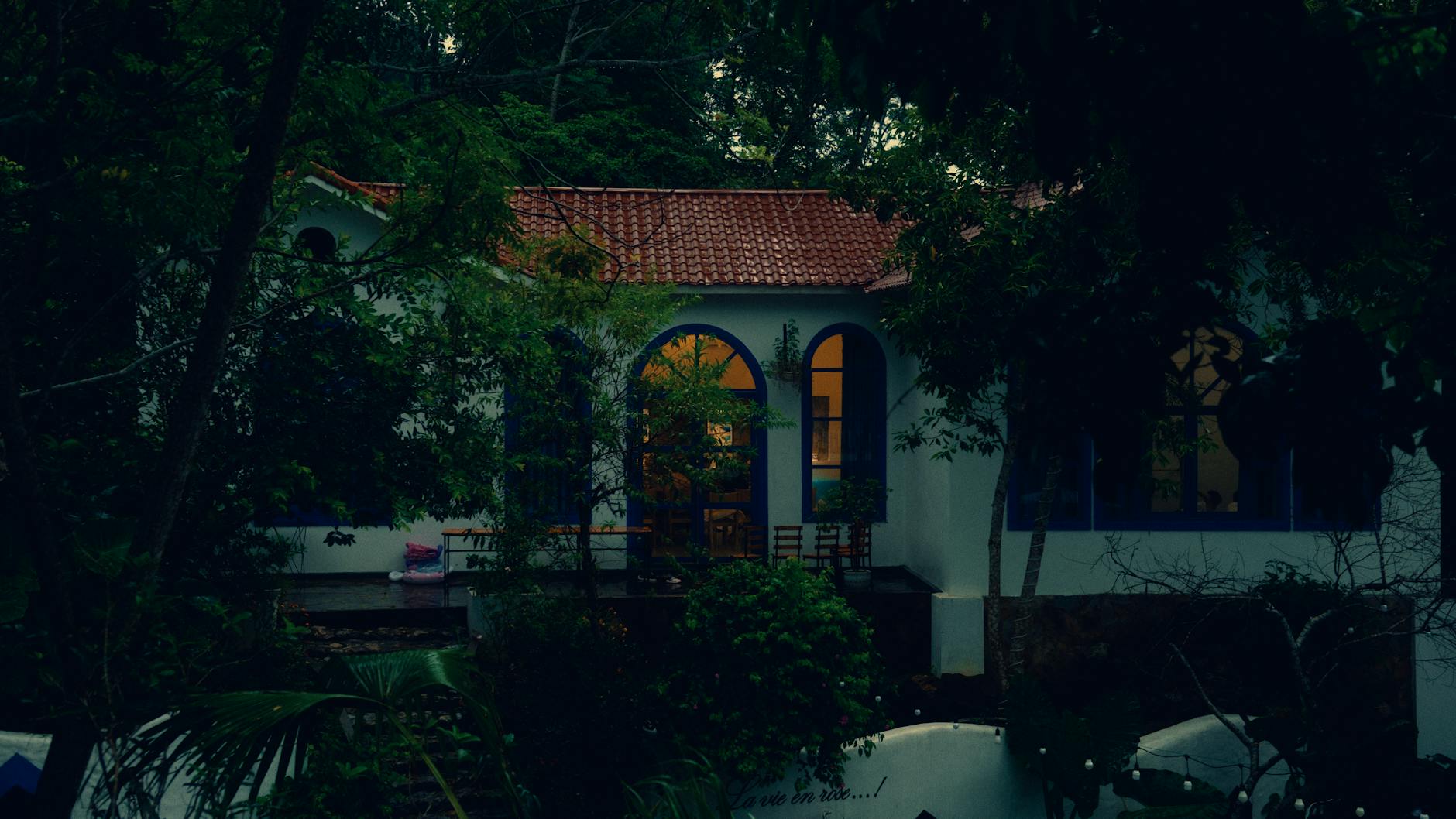 Uncover the Hidden Gems: 5 Must-Know Tips for Finding Your Ideal Home in Crawley*