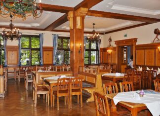 Cozy Retreat at The Lamb Inn: Warm Hospitality in Witney, Oxfordshire