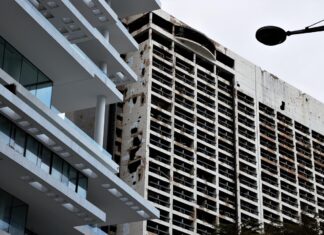 Holiday Inn London Gatwick Worth Crawley: Ideal for Travel & Comfort