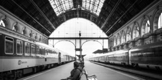 Fast and Reliable Bus Routes in Crawley with 10 Fastway Services